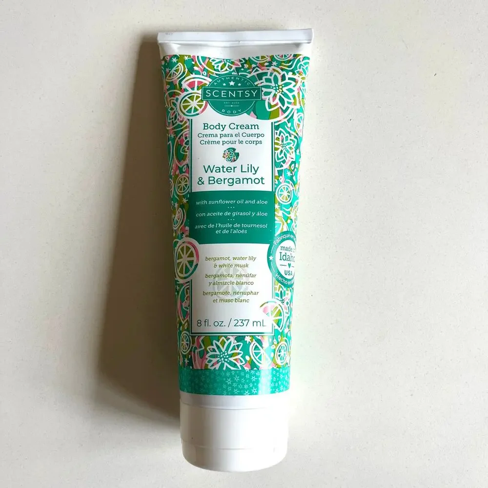 SCENTSY Body Cream, Water Lily & Bergamot